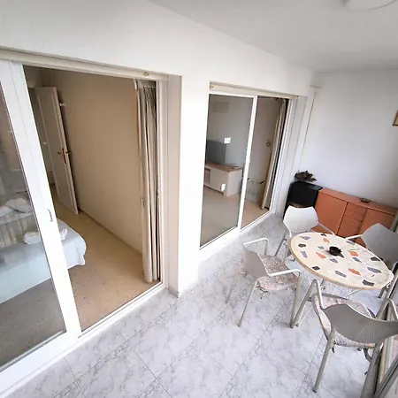 Oca 93 Apartman Benidorm
